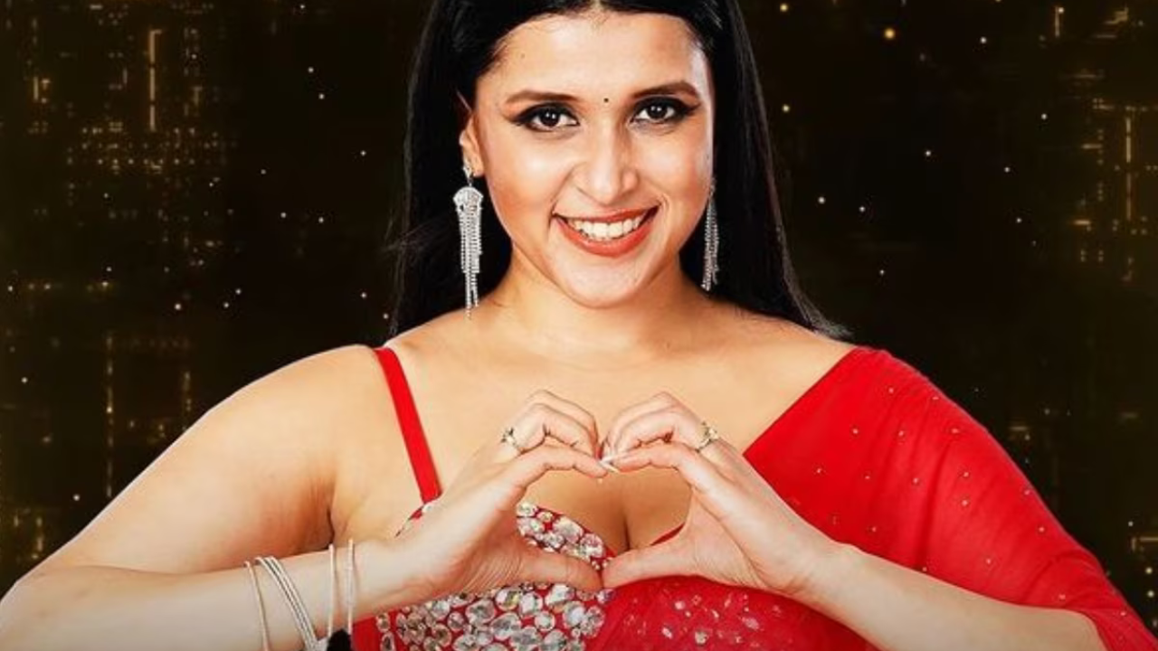 Mannara Chopra