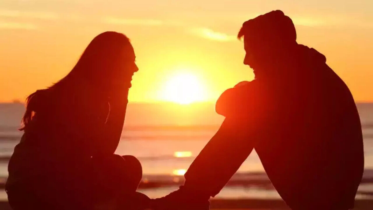 Ahead Of Valentine's Day, A Look At 10 Unique Ways To Confess Your Love ...