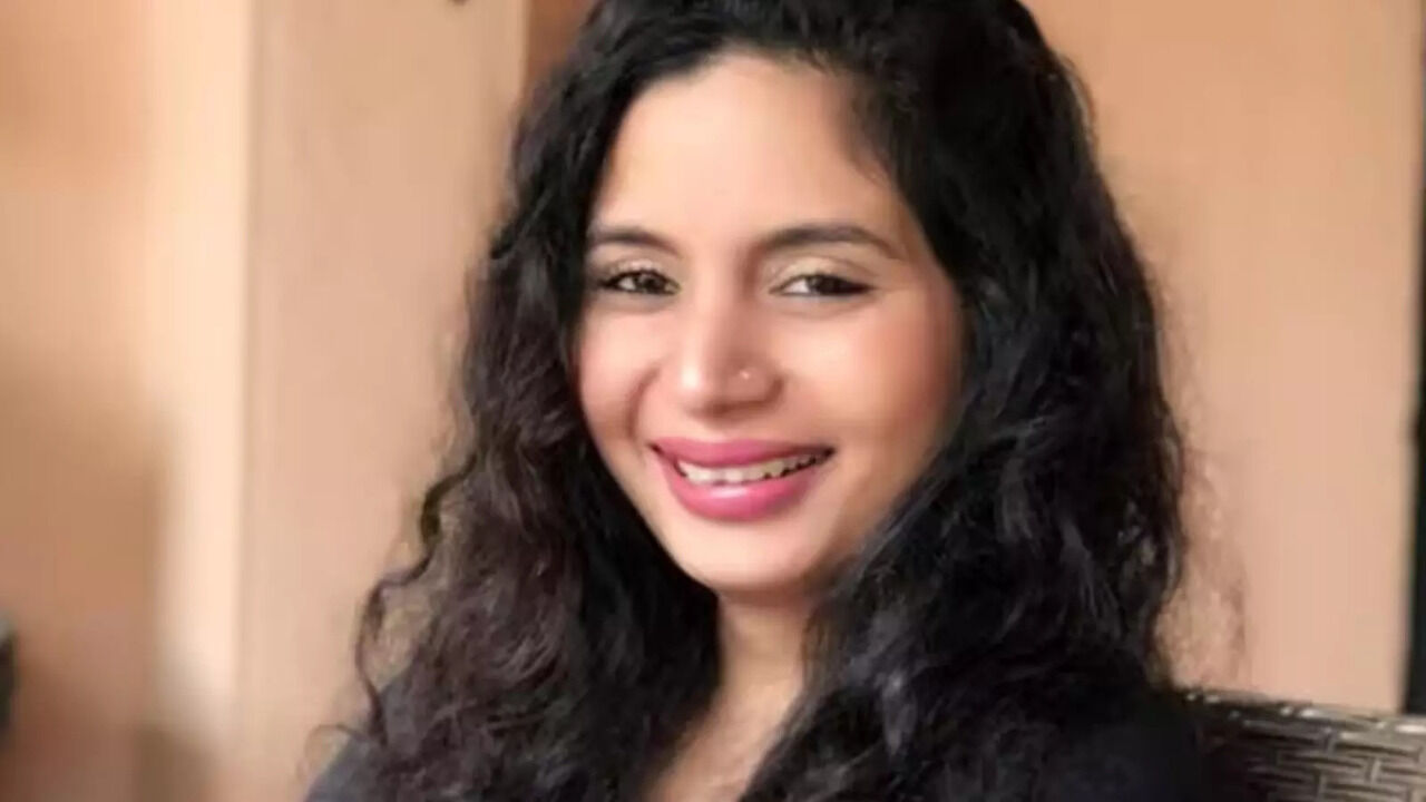 Singer-Actress Mallika Rajput Dies By Suicide Under Suspicious ...