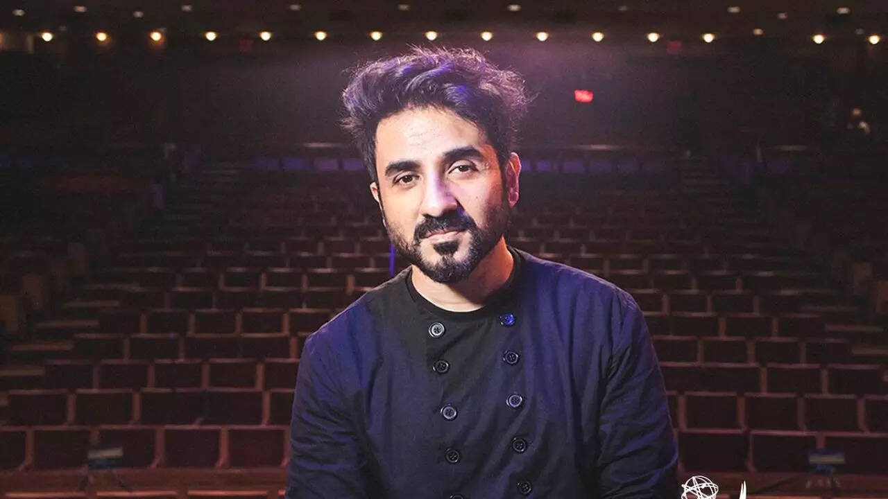 Vir Das Defends Deepika