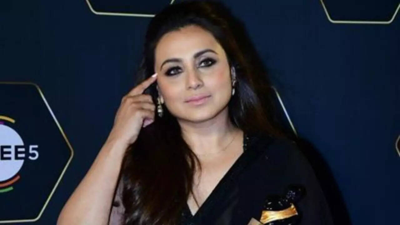 Rani Mukherjee Wins Best Actress Awards