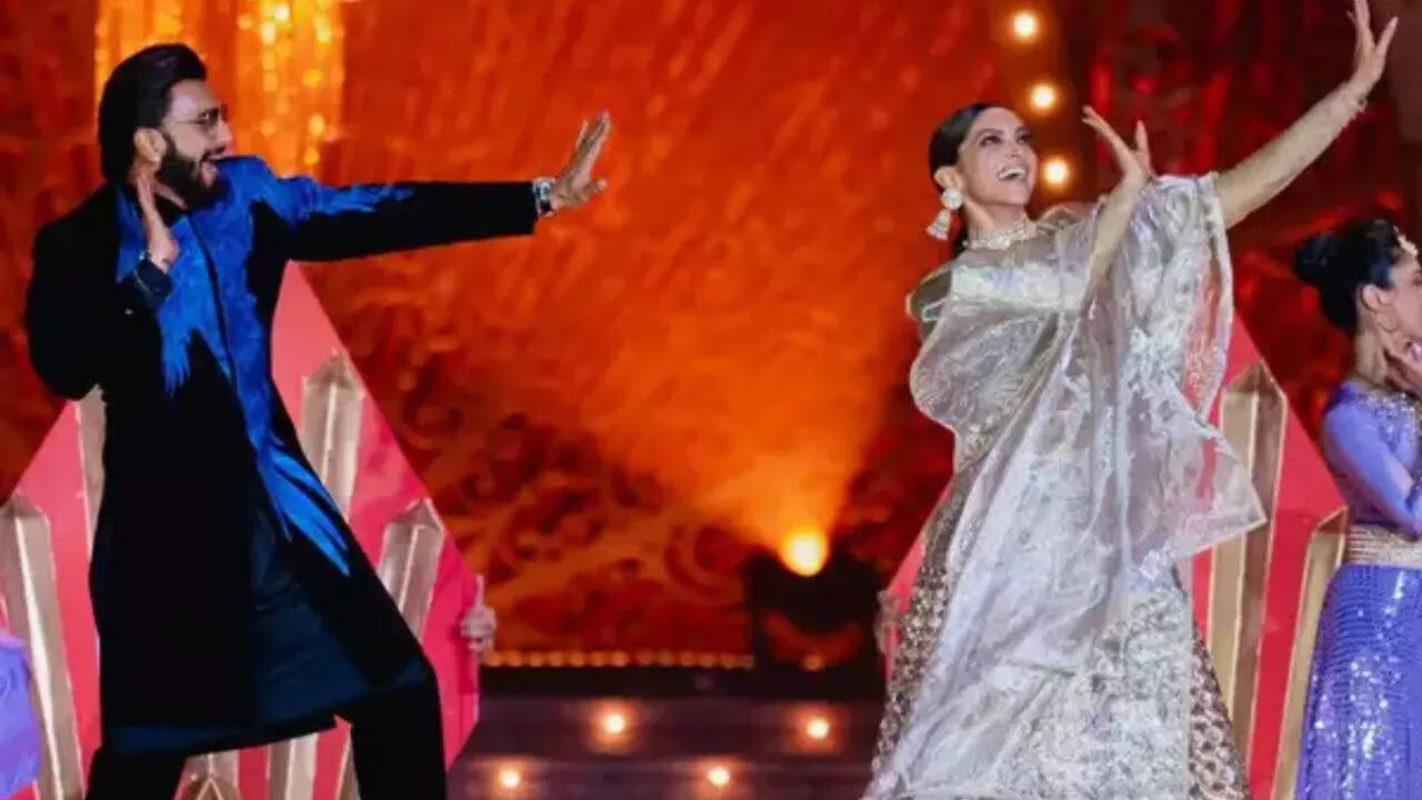 Parents-To-Be Deepika And Ranveers Sizzling Performance 