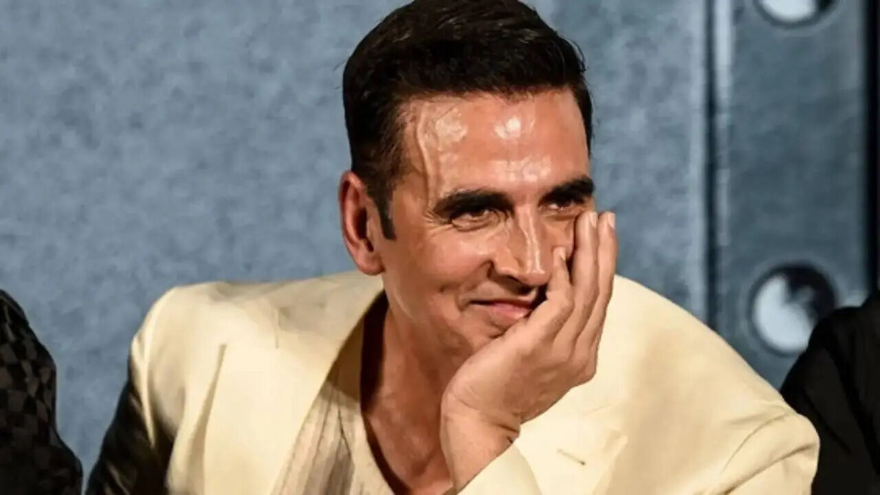 Akshay Kumar Provides Life Insurance for 650 Stunt Performers in India ...