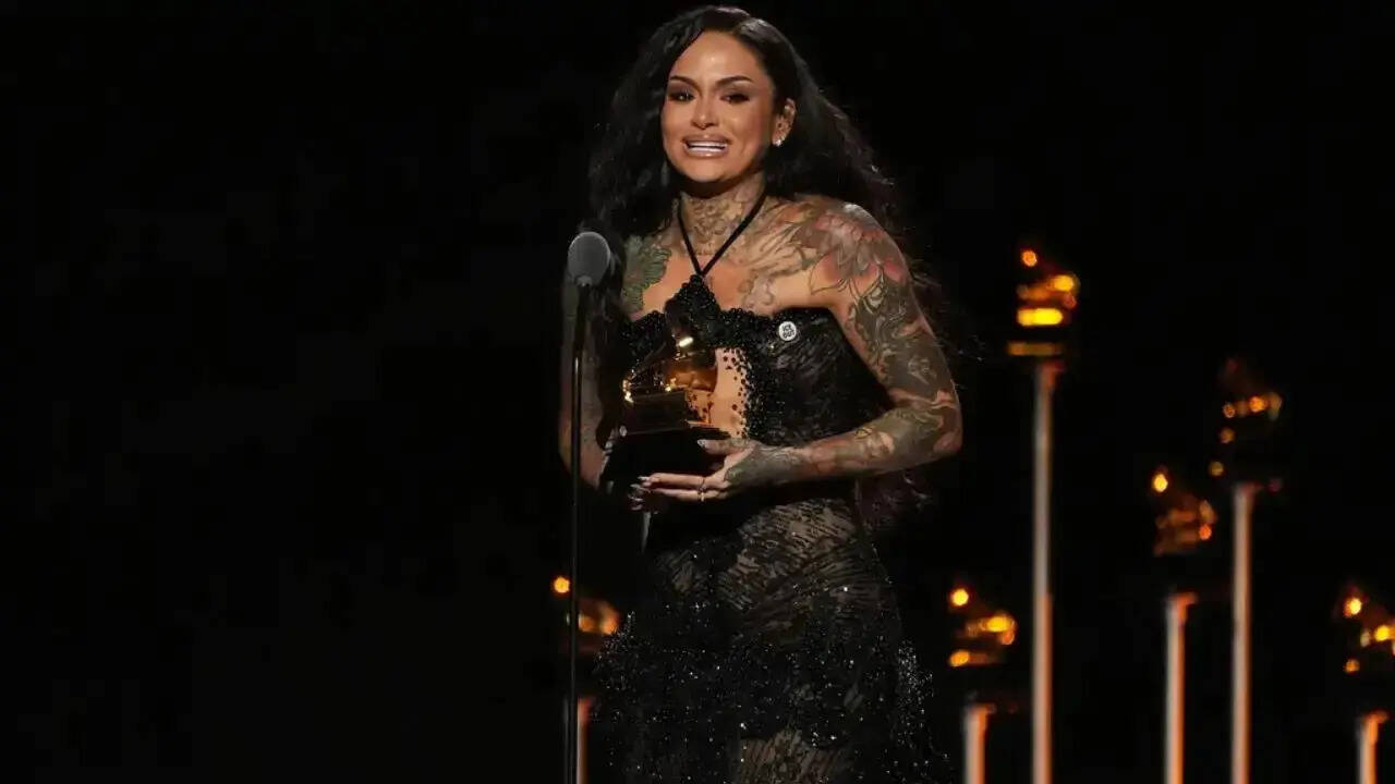 Kehlani accepts Grammy Award