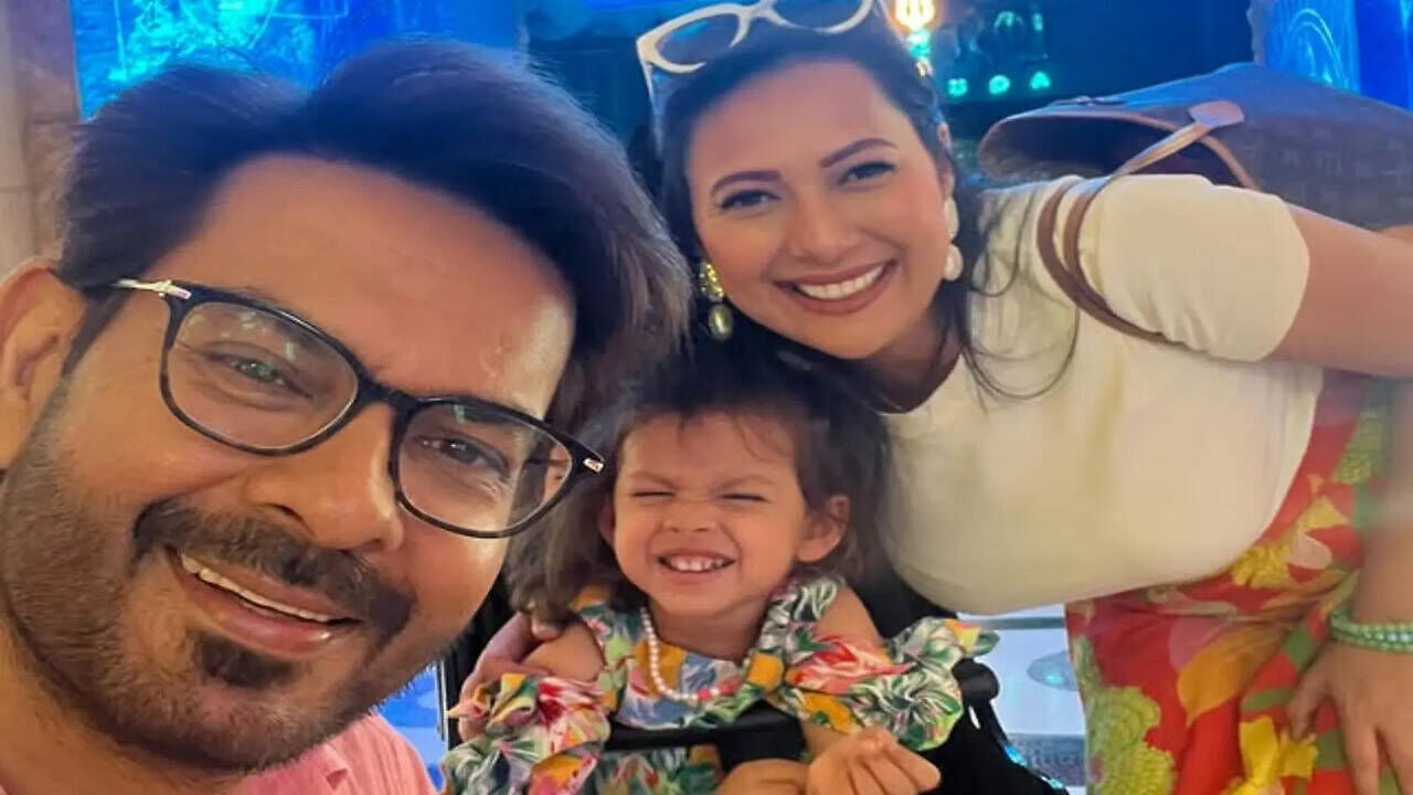 Rochelle Rao and Keith Sequeira Stuck in Dubai Due to US-Iran Tensions ...