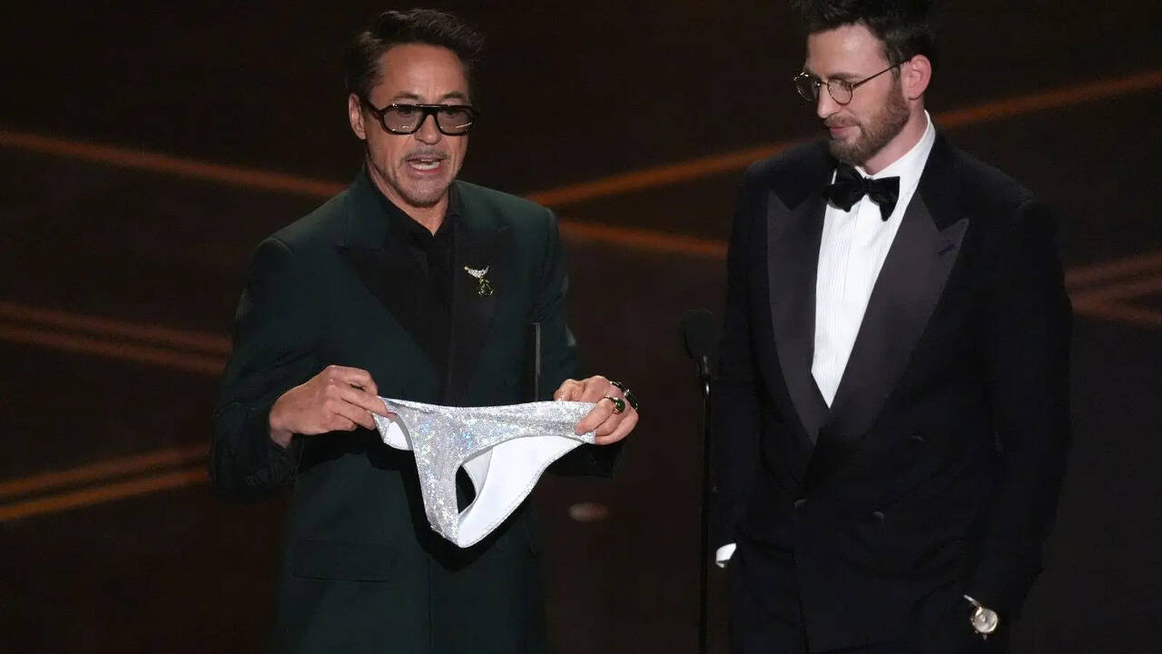 The 98th Academy Awards saw the OG Iron Man and Captain America Robert Downey Jr and Chris Evans reunite on stage