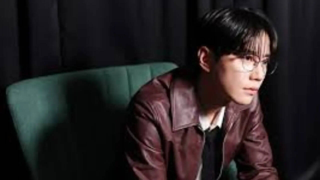 Lee Jun Young Declares 39Retirement39 From Singing