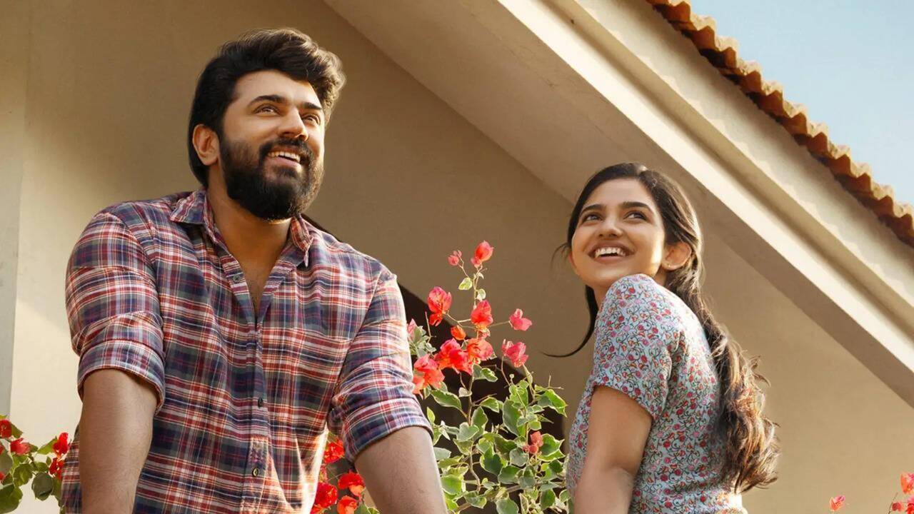 Review of Bethlehem Kudumba Unit X: “Nivin Pauly Returns to Form,”  “Lighthearted Romantic Comedy” — Online Users React | Zoom TV