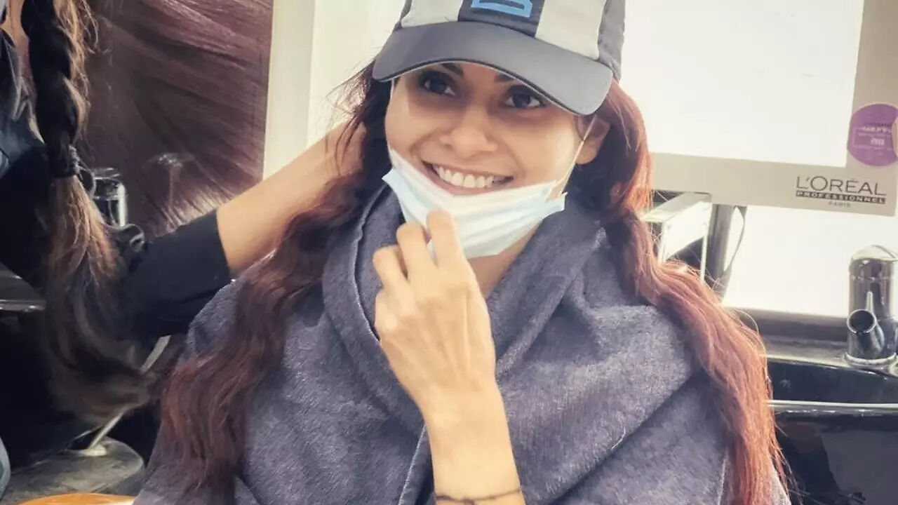 Cancer survivor Chhavi Mittal writes 'my surgery is behind me' as she ...