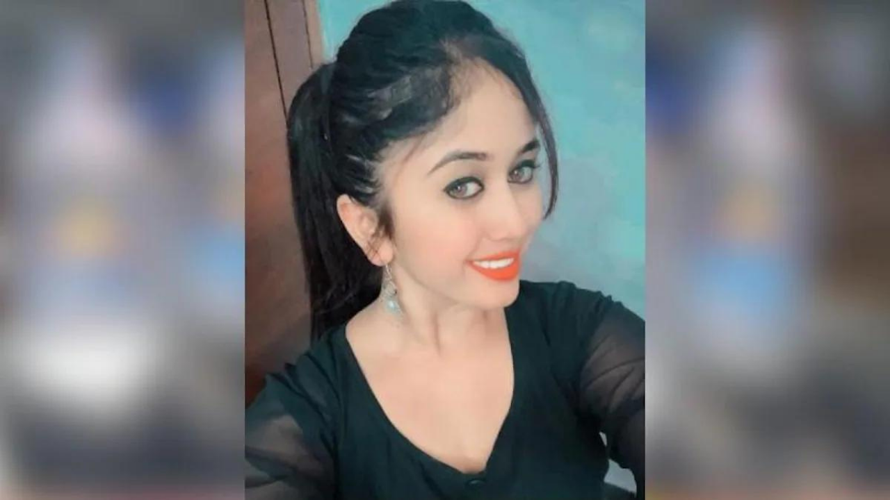 Kannada actress Chetana Raj dies after fat removal surgery, parents to ...