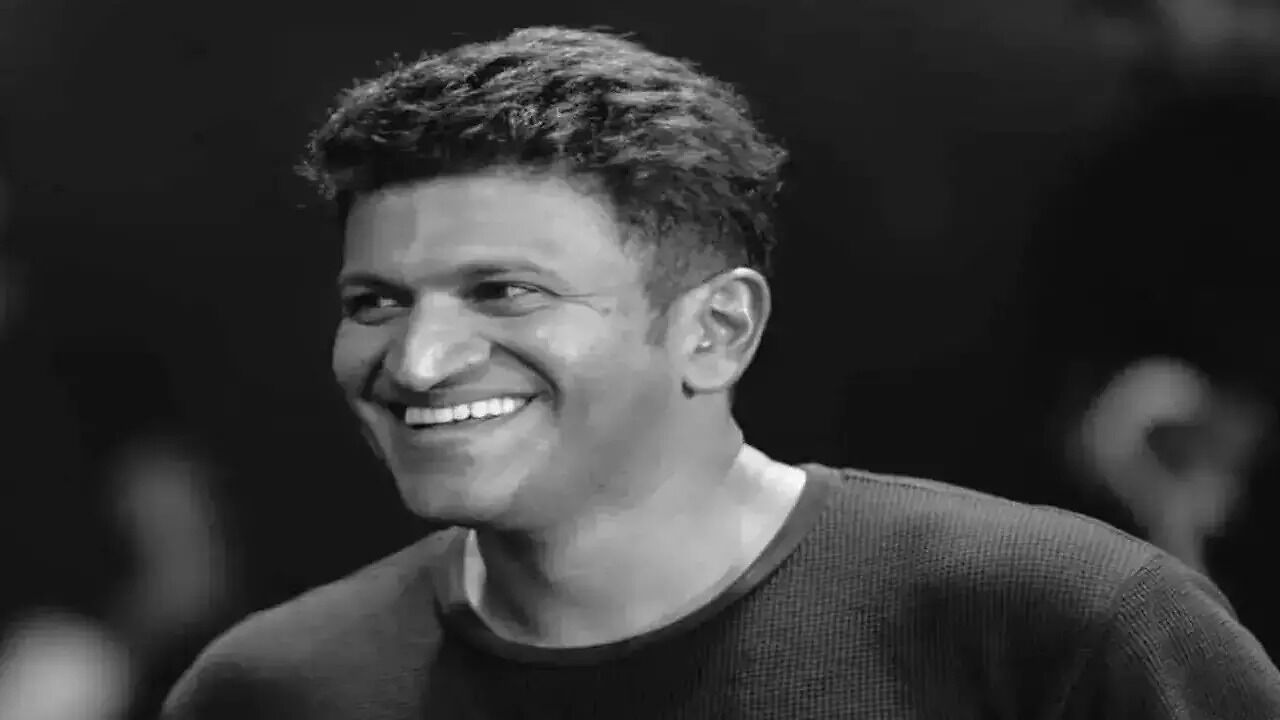 Puneeth Rajkumar fans remember late actor on Ganesh Chaturthi with Appu ...