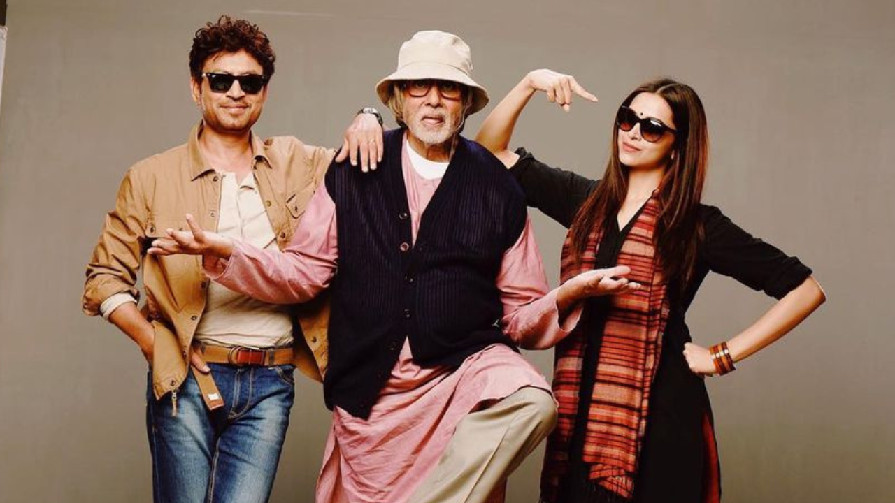 Deepika celebrates 8 years of Piku