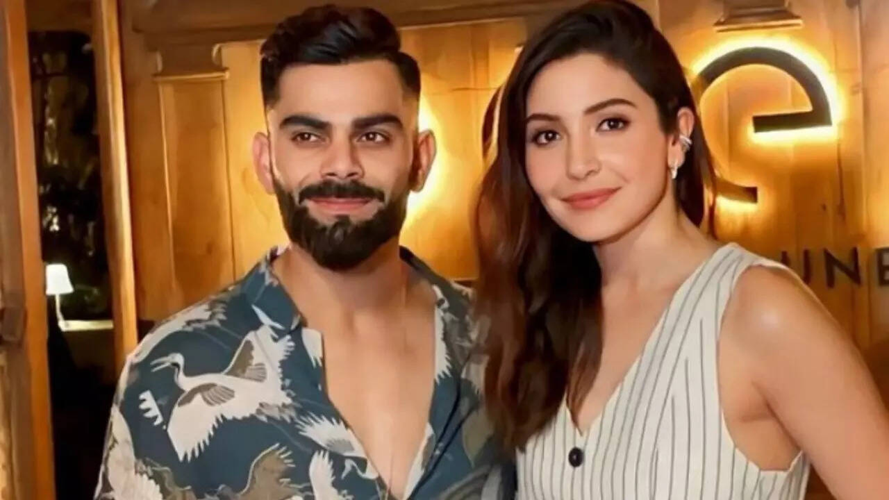 Anushka Sharma And Virat Kohli Step Out