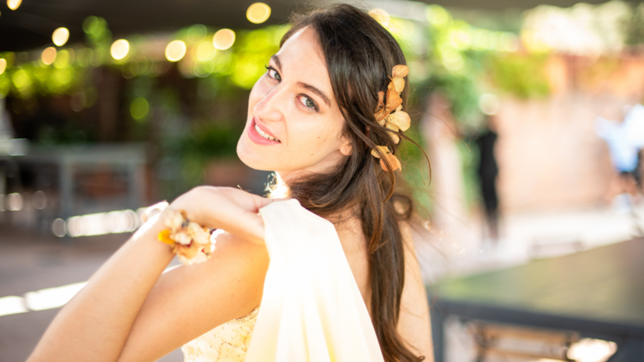 Summer Wedding Hairstyle. Pic Credit: Shutterstock