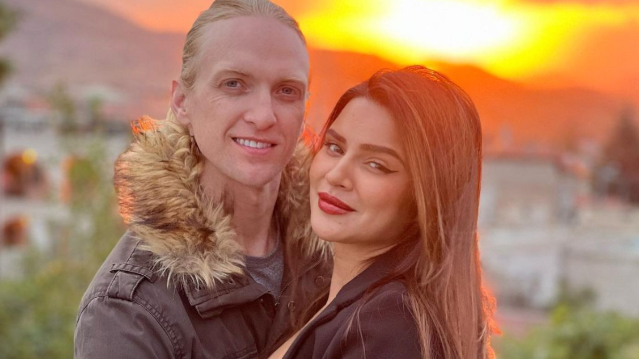 Mother's Day 2023: Aashka Goradia Announces Second Pregnancy With Husband Brent Goble At 37