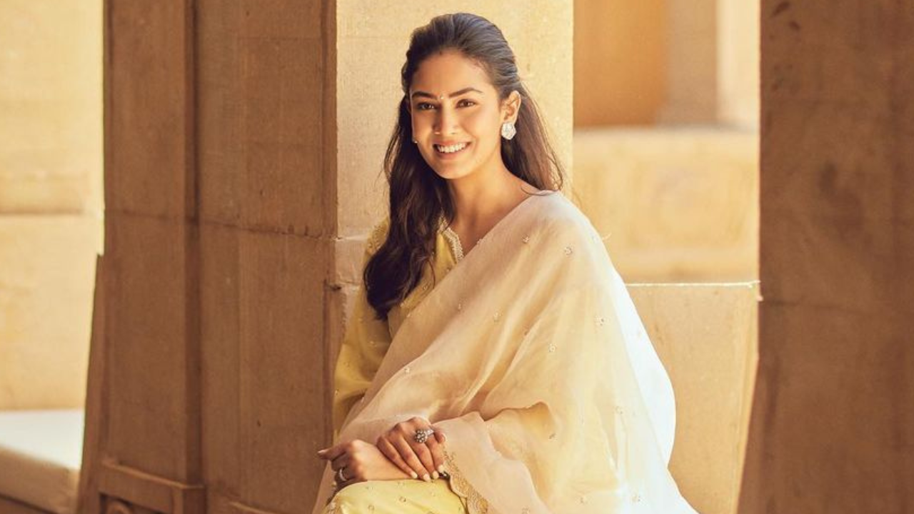 Mira Rajput Wanting To Go Home Early To Prep Kids For School Has Netizens Questioning 'Saturday Ko Konsa School?'