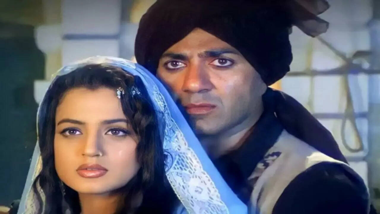 Sunny Deol, Ameesha Patel Set To Make Us Nostalgic As Gadar To Re-Release Two Months Before Sequel (Image Credit: ANI)