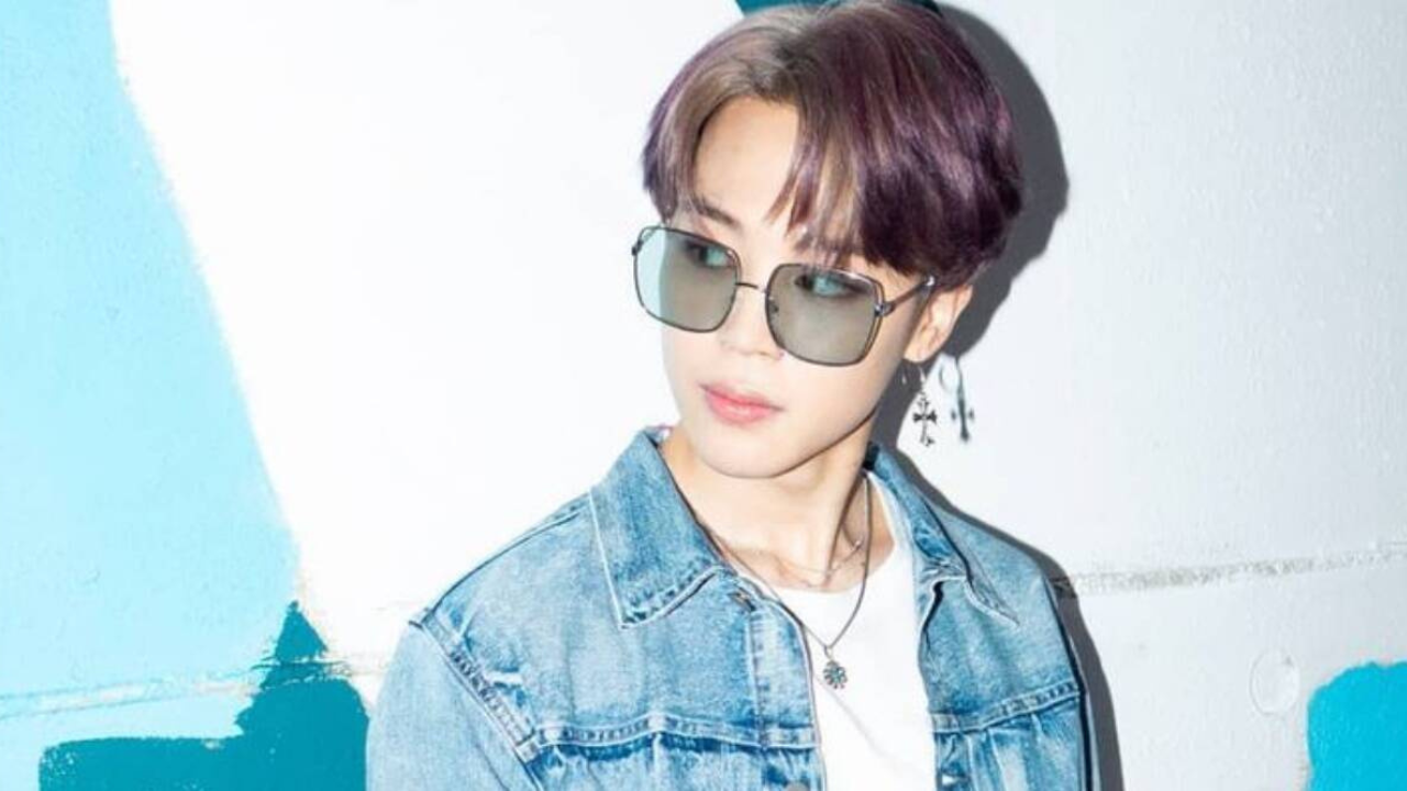 BTS' Jimin locked out of his van at airport