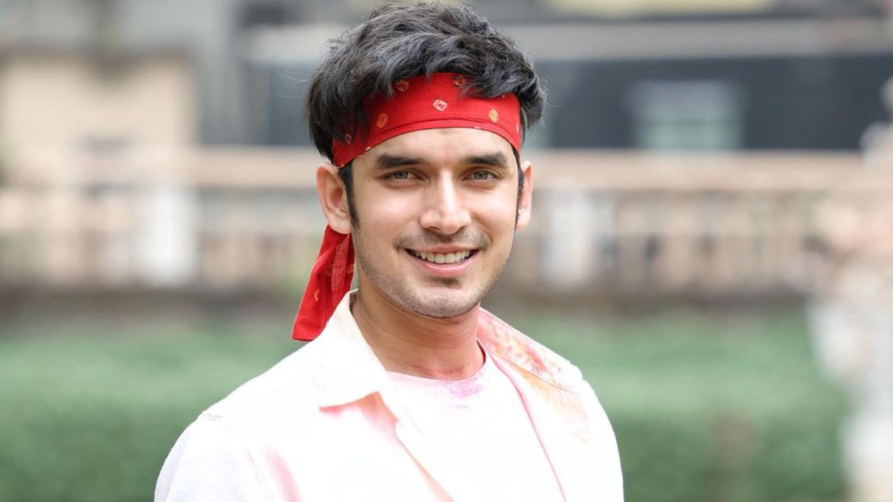 Anupamaa Actor Paras Bhushan Kalanwat Calls Set Environment 'Ugly Rat Race', Reveals Co-Stars Apologised For Denying His Claims