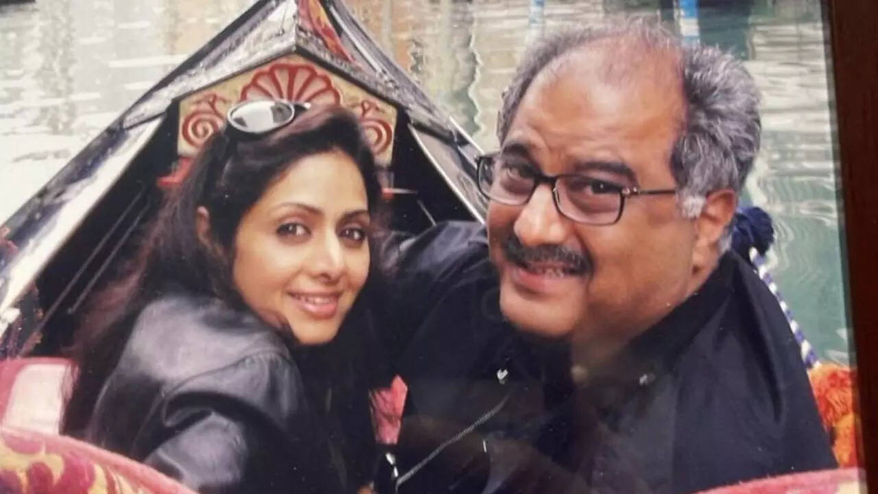 Boney Kapoor posts throwback pic with Sridevi