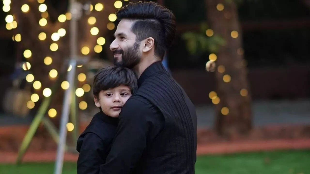 Shahid's son is a Virat Kohli fan