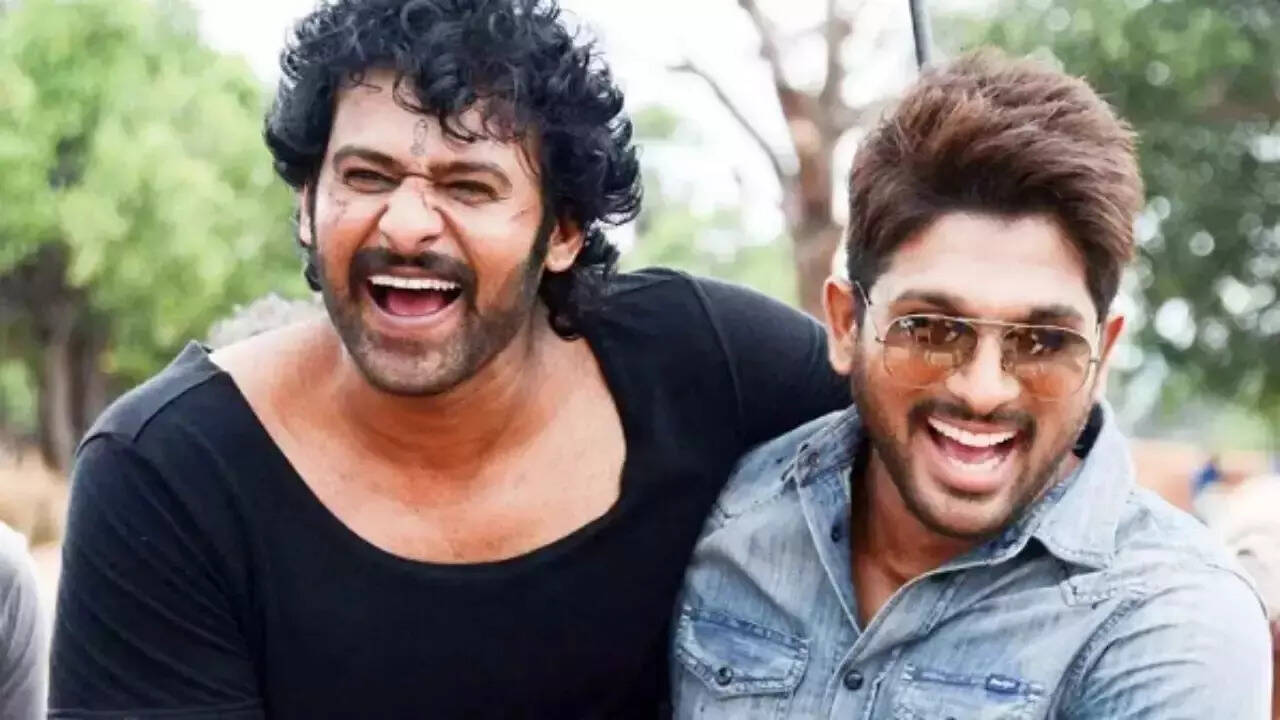 Allu Arjun, Mohanlal watch Adipurush