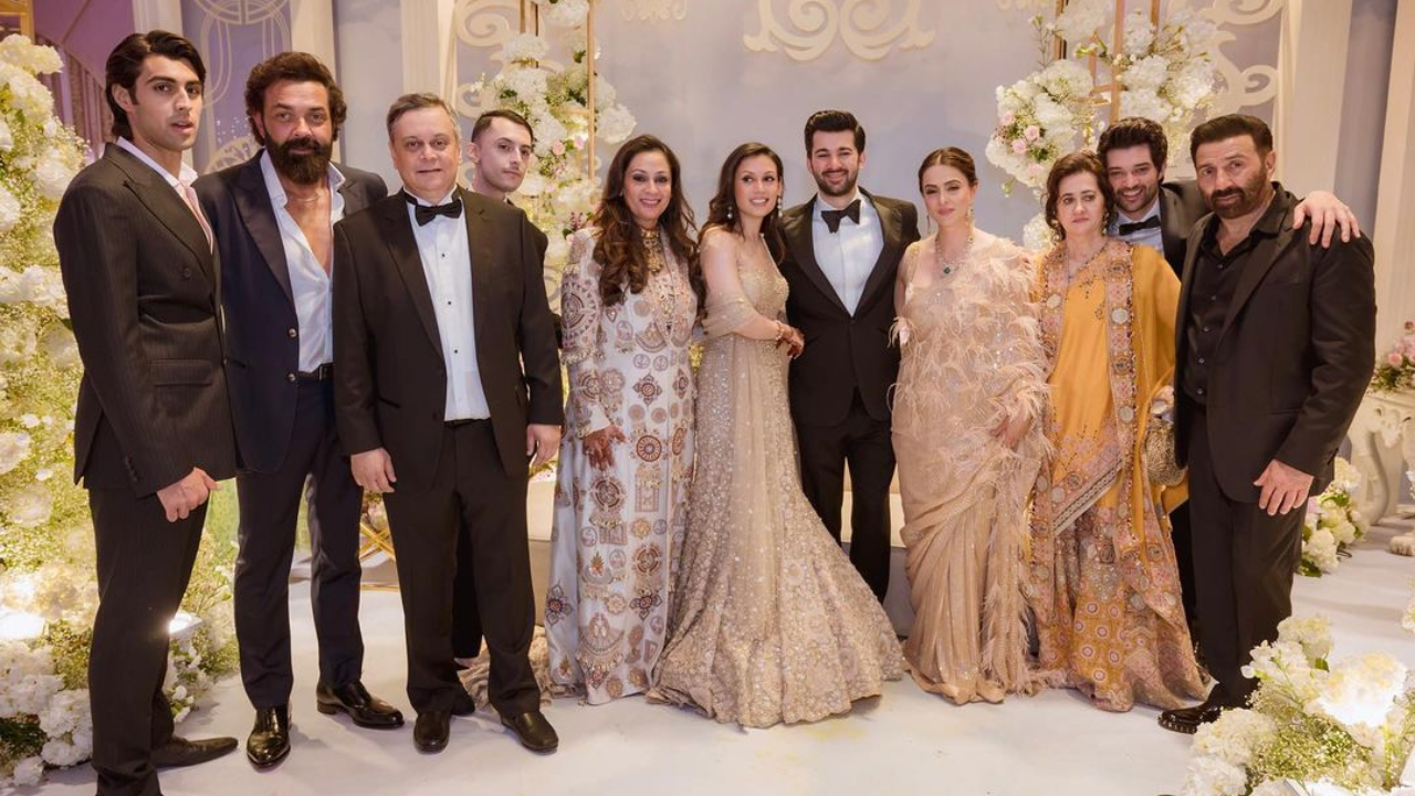 Karan Deol And Drisha Acharya Wedding Pics