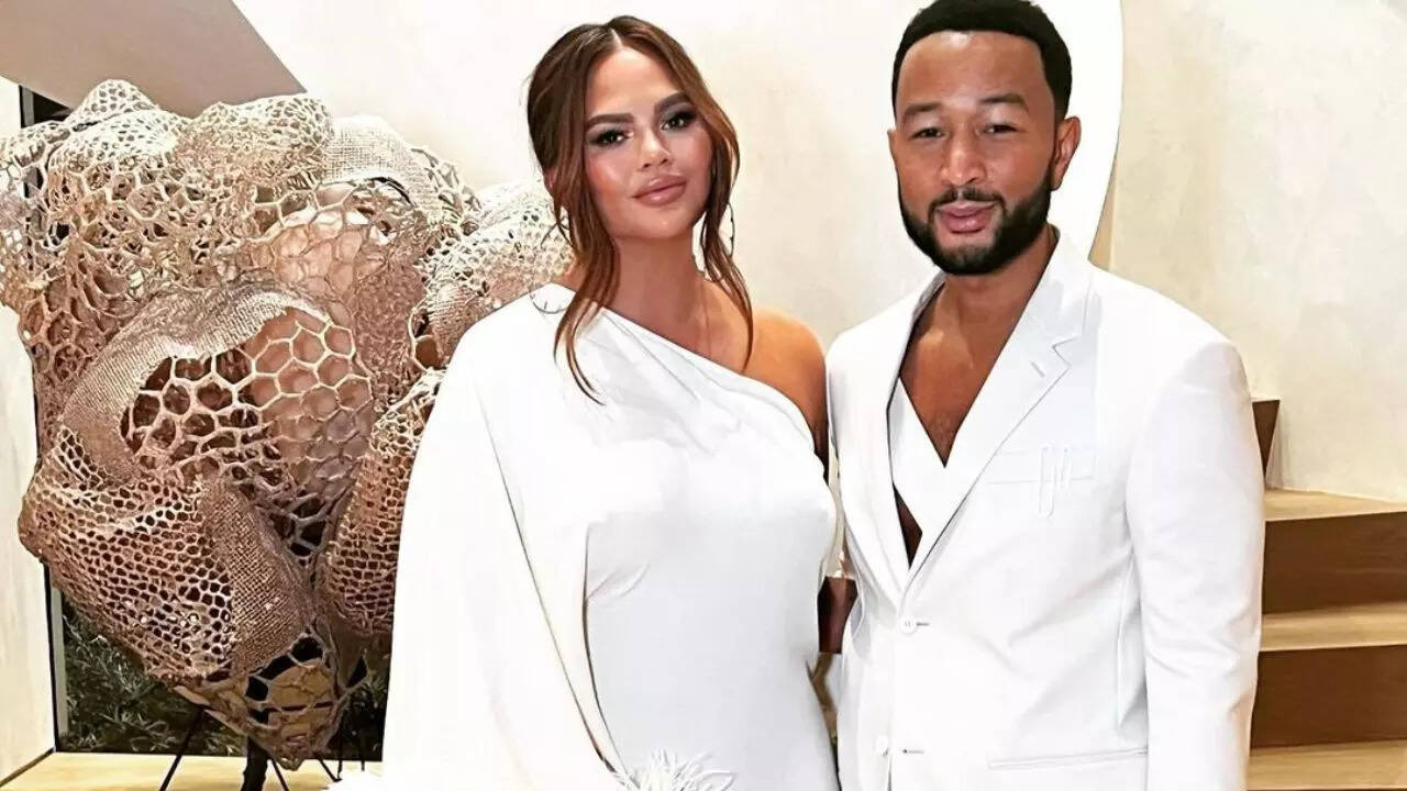 Chrissy Teigen, John Legend blessed with baby boy