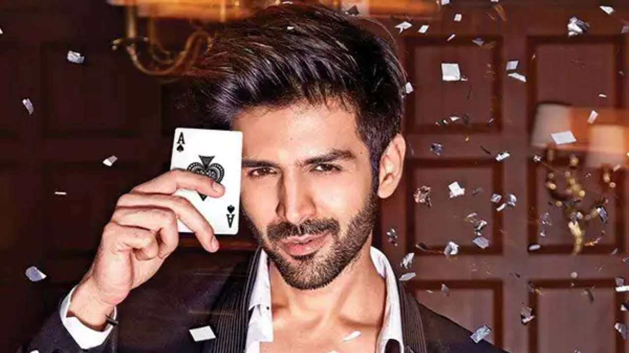 Kartik Aaryan announces new film