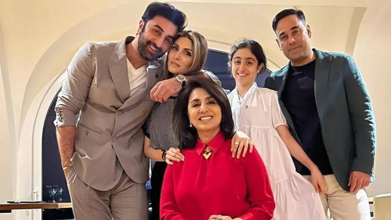 Neetu Kapoor Is All Smiles In Birthday Pic With Ranbir Kapoor, Riddhima, Says She Missed Alia Bhatt And Raha