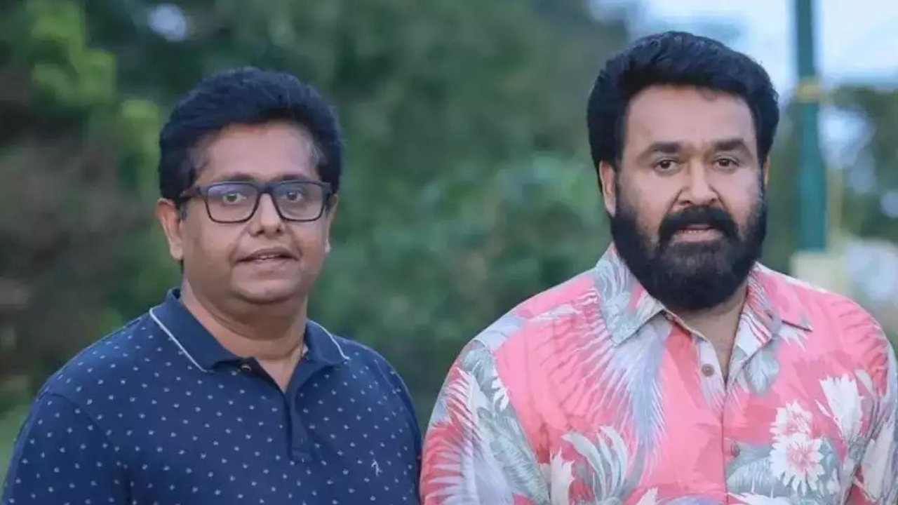 Mohanlal, Jeethu Joseph  (Credits Twitter, Fan Page)