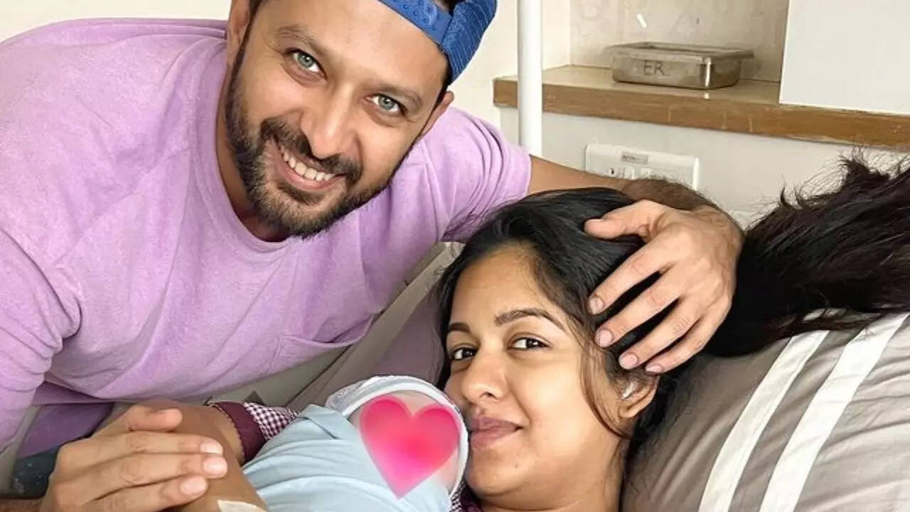 Vatsal Sheth shares first photo with Ishita Dutta and baby boy