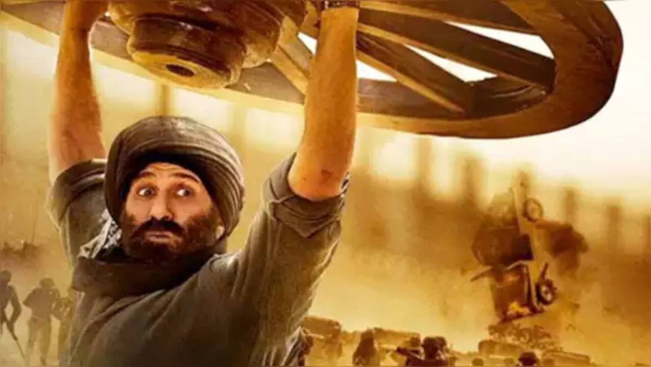 Gadar 2! Pakistanis Review Sunny Deol's Film In Viral Video, Yahan Aaye Toh Hum Usko...