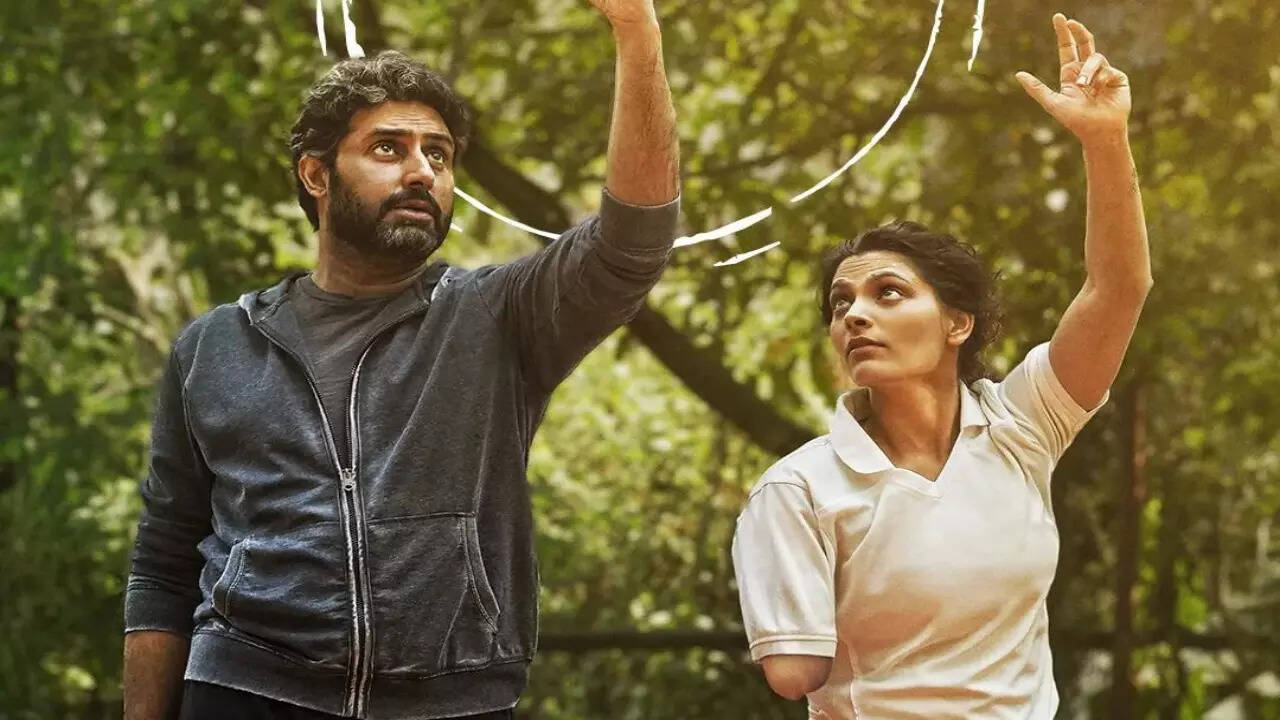 Ghoomer Movie Leaked Online: Abhishek Bachchan, Sayami Kher Starrer Available To Watch For Free Online