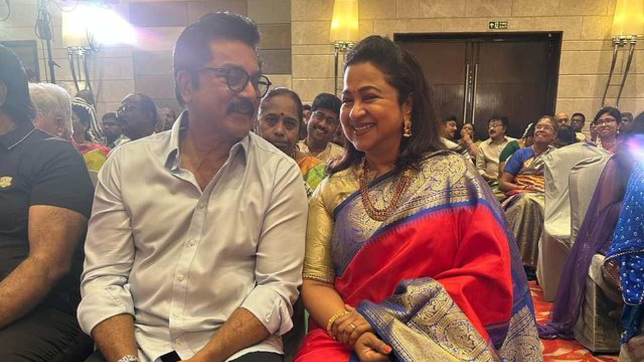 Radhikaa Sarathkumar with her hubby Sarathkumar