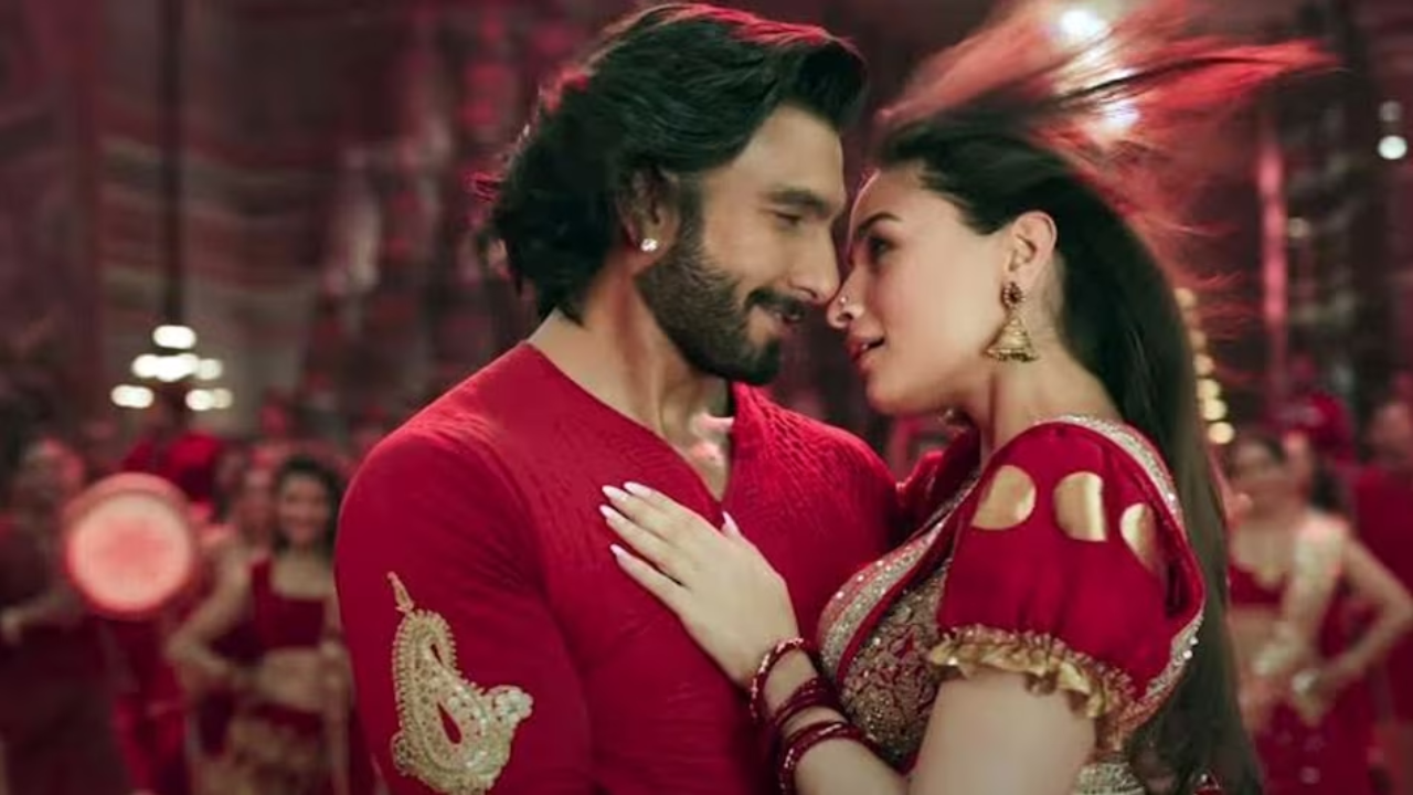 Rs 340 Crore! Alia Bhatt, Ranveer Singh's Rocky Aur Rani Scores 2nd Highest Worldwide Collection Of 2023