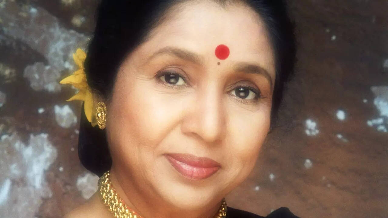 Asha Bhosla To Ring In 90th Birthday With 'Spectacular Concert' In Dubai