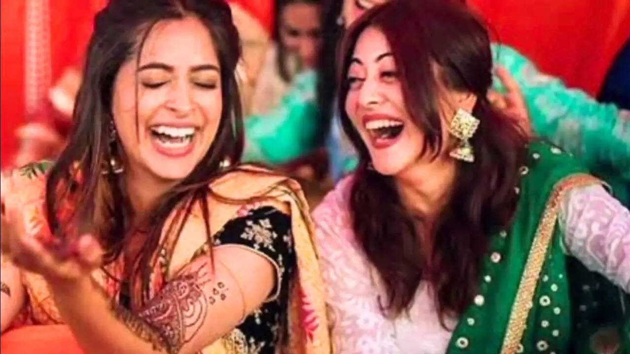 Falaq Naaz And Dipika Kakar Friendship