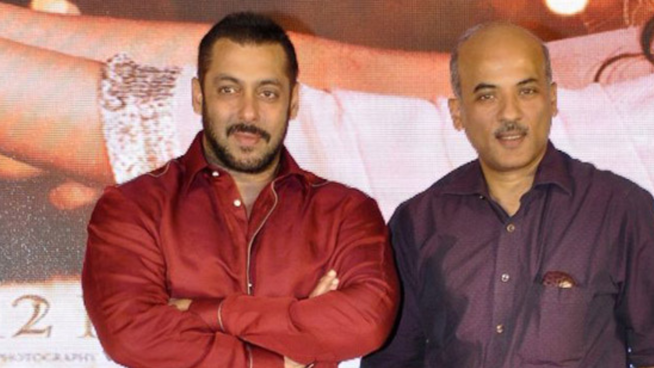 Salman Khan To Start Shooting For Sooraj Barjatya’s Next In 2024, Director Confirms