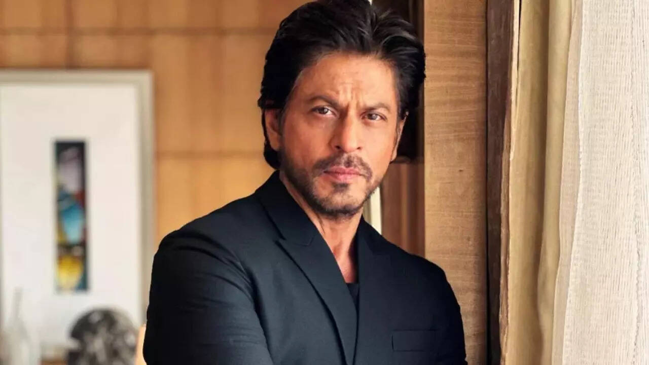 Exclusive! SRK's Close Friend REACTS To Actor Getting Y-Plus Security After Death Threats: Precautions Are Intensified...