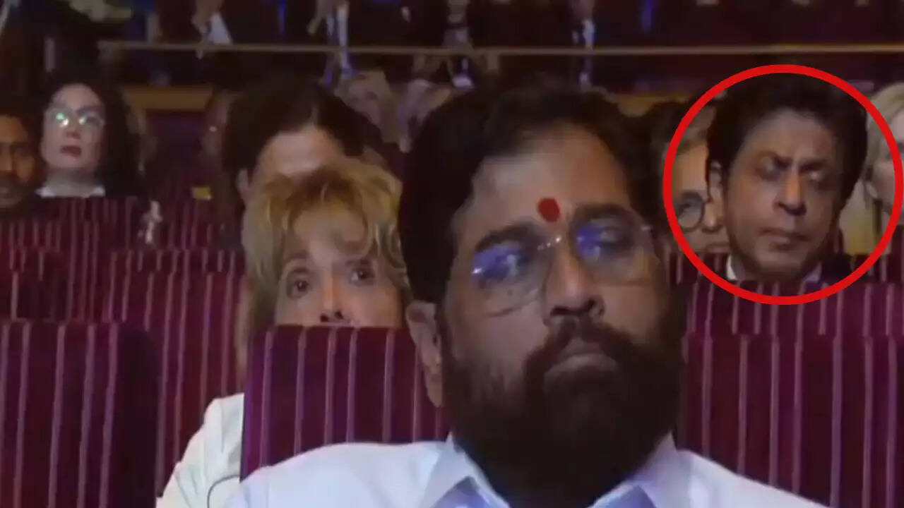 Shah Rukh Khan Falling Asleep At IOC Event Sparks Meme Fest. Netizens Say 'Us Bro Us'