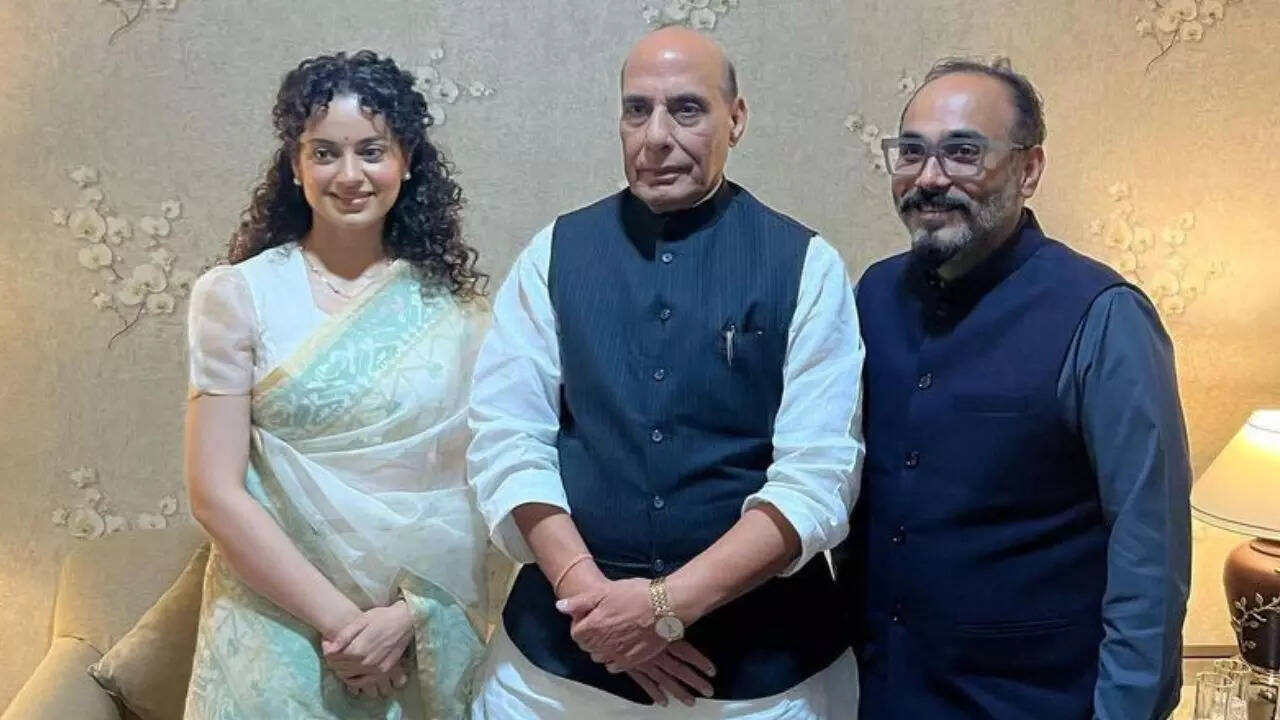 Kangana Ranaut Holds Special Screening Of Tejas, Meets Rajnath Singh. SEE