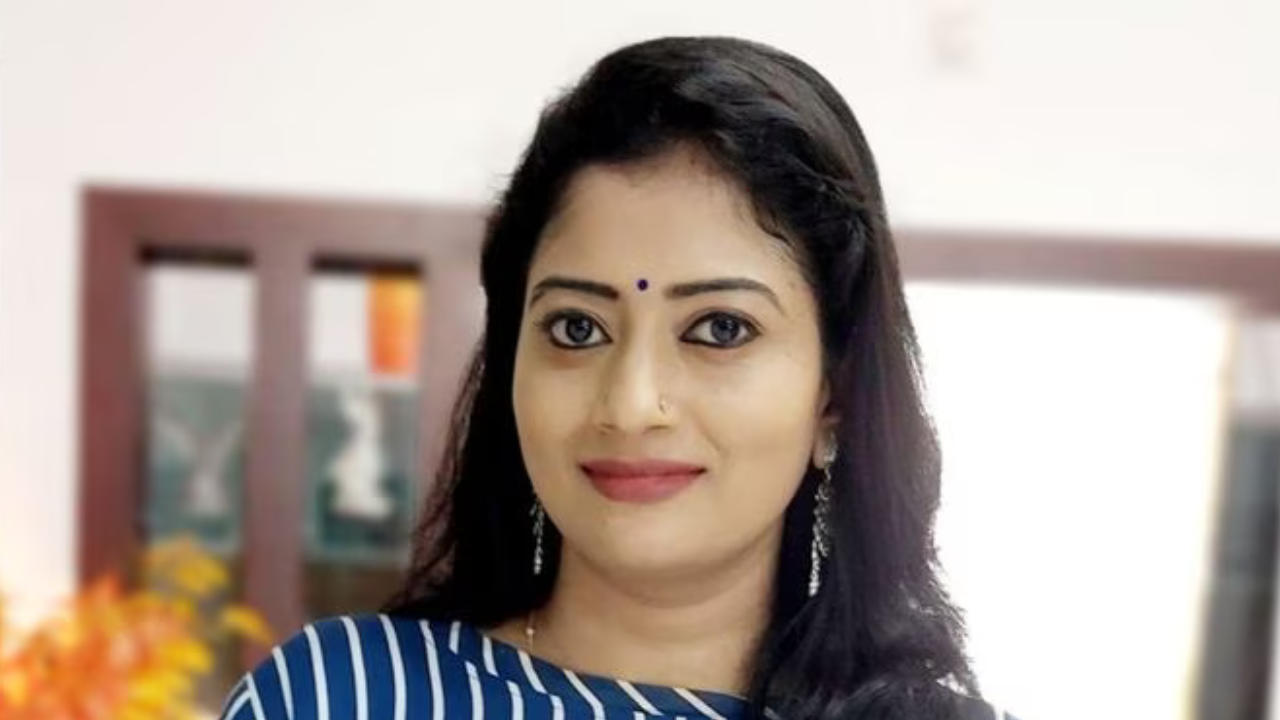 Malayalam Star Renjusha Menon, 35, Found Dead At Her Residence