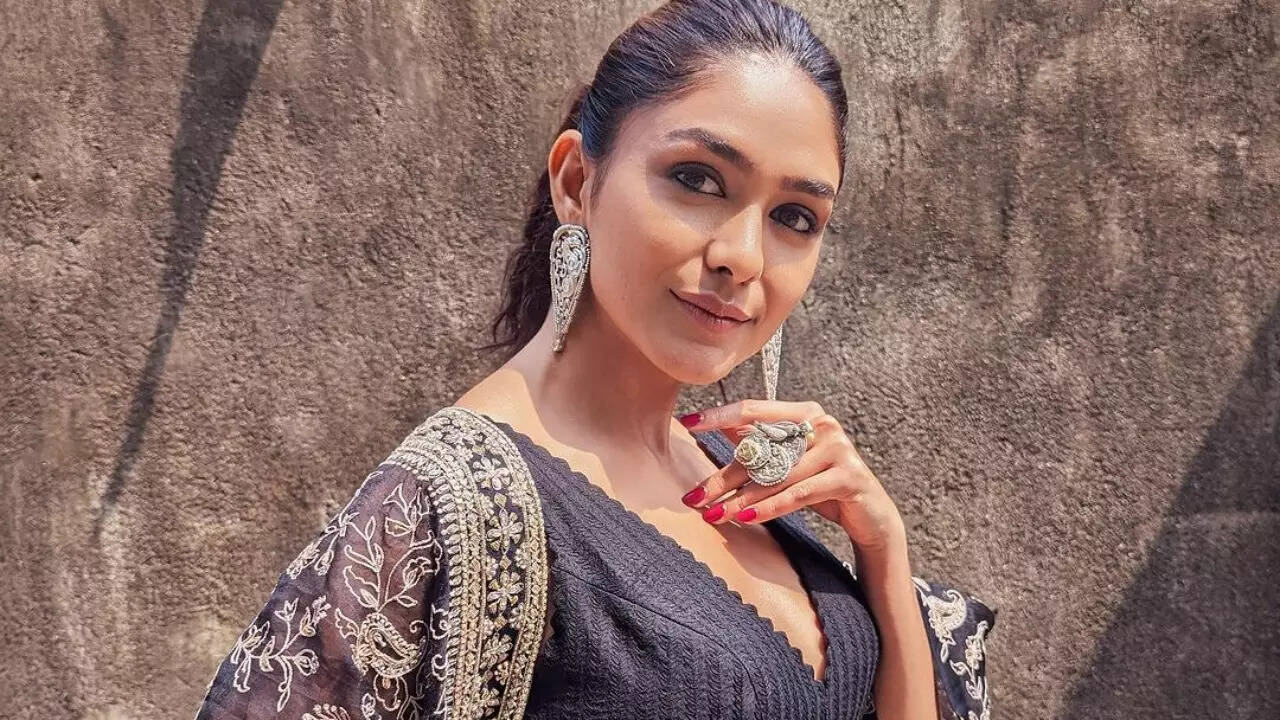 Is Mrunal Thakur Tying The Knot With A Telugu Actor? Here's What We Know