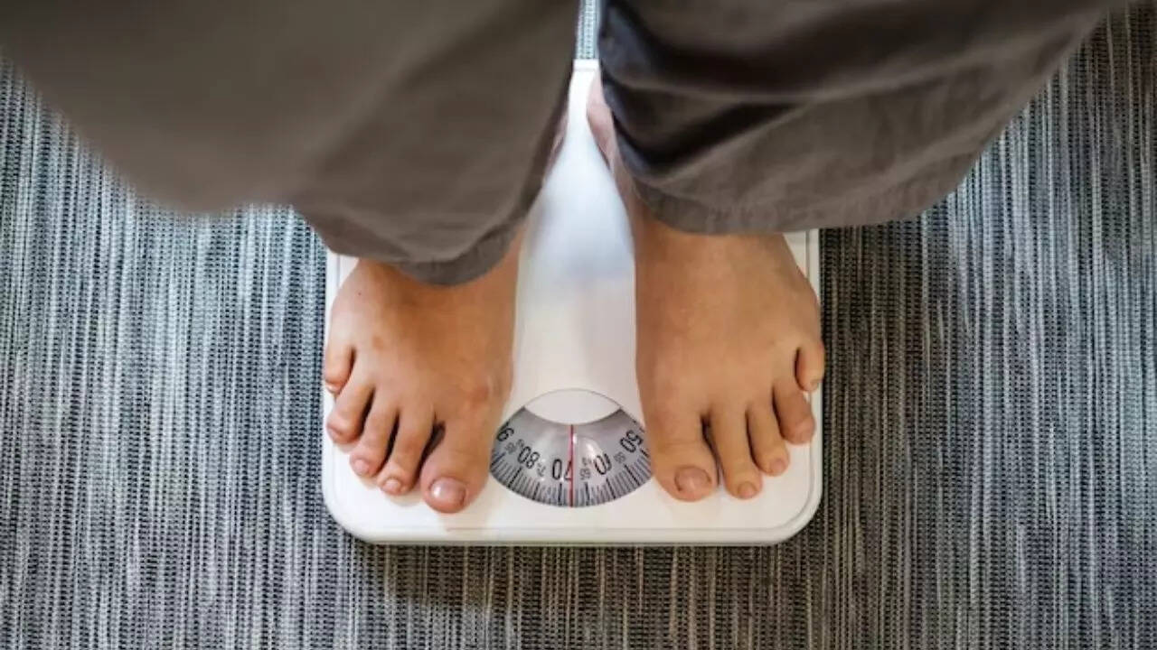 Avoid Weight Gain During Winter with These 8 Tips