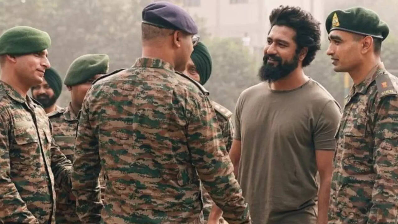 Vicky Kaushal Recalls URI Memories As He Visits Sikh Regiment AGAIN For Sam Bahadur, Pens Heartwarming Note