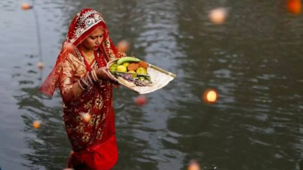 Chhath Puja 2023: Know the Date, Time, and Significance of the Festival