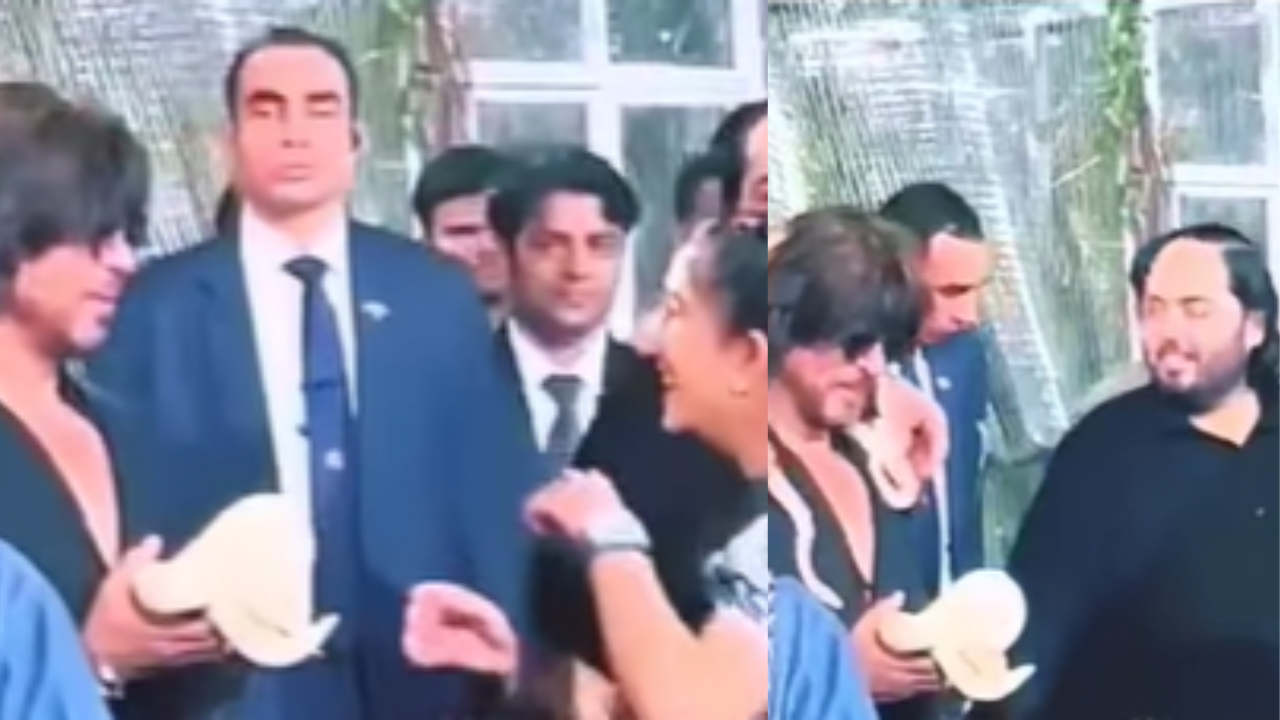 Shah Rukh Khan Fearlessly Holds Snake At Isha Ambani's Twins' Birthday Party