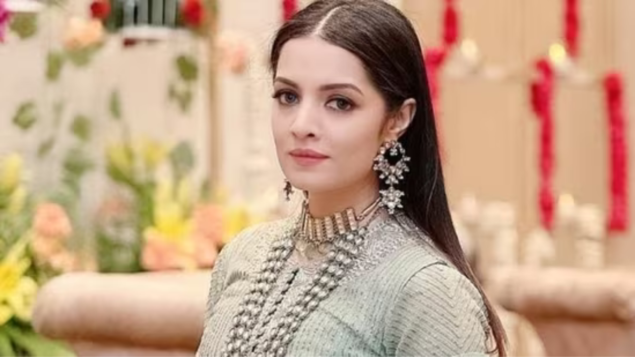 EXCL! Celina Jaitly Reveals The Kind Of Script She Wants To Make Bollywood Comeback: Only Issue Is...