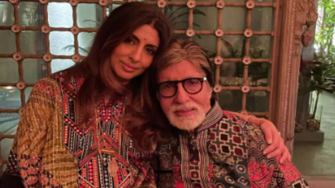 Amitabh Bachchan gifts bungalow to daughter Shweta